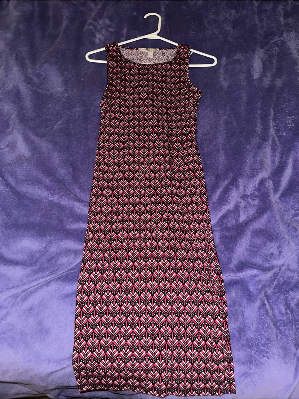 Forever 21 Pink and Black Sleeveless Geometric Midi Dress